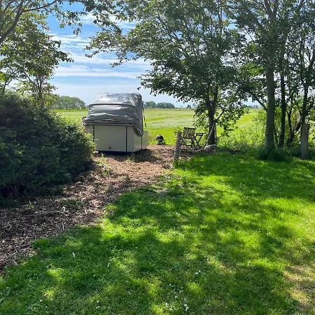 Luxury tent Hof Steinhuetten Schlafstrandkorb