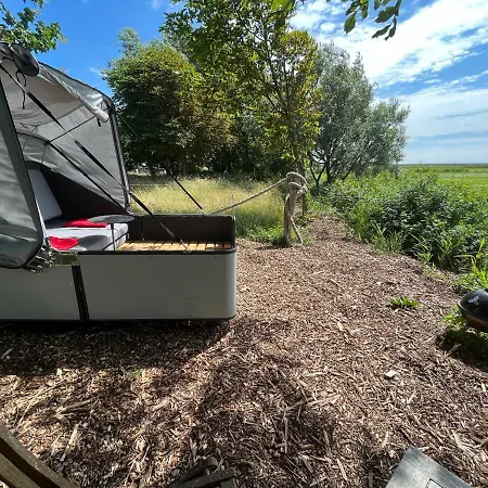 Hof Steinhuetten Schlafstrandkorb 豪华帐篷